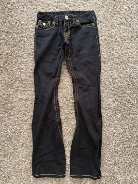 Dark blue Women’s Jeans with Contrast Stitching